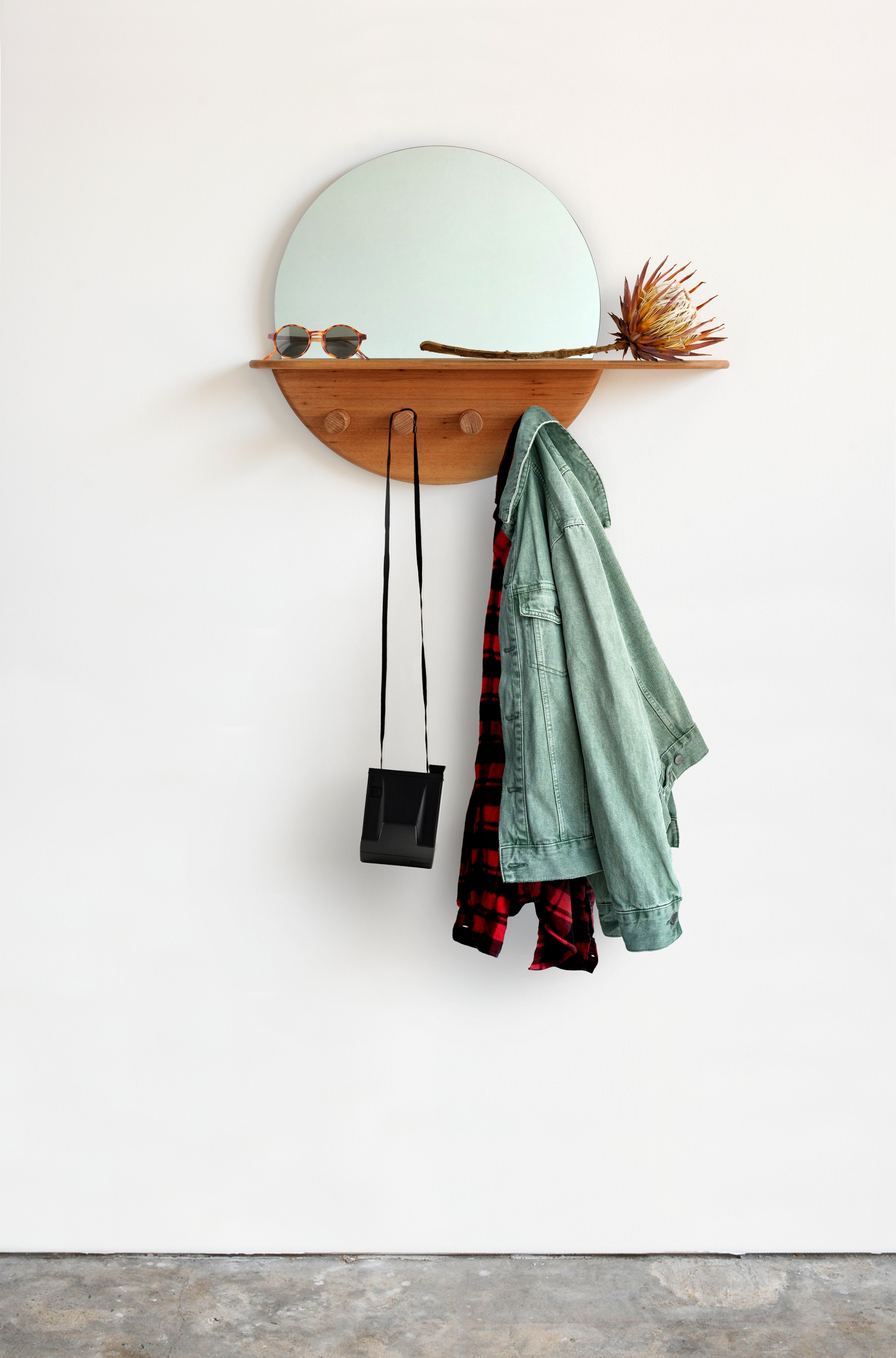 Flat packable ELN entryway mirror with key drop shelf and 4 coat hooks. Handmade locally in Melbourne Australia from ethical & sustainable sourced Blackbutt timber. 